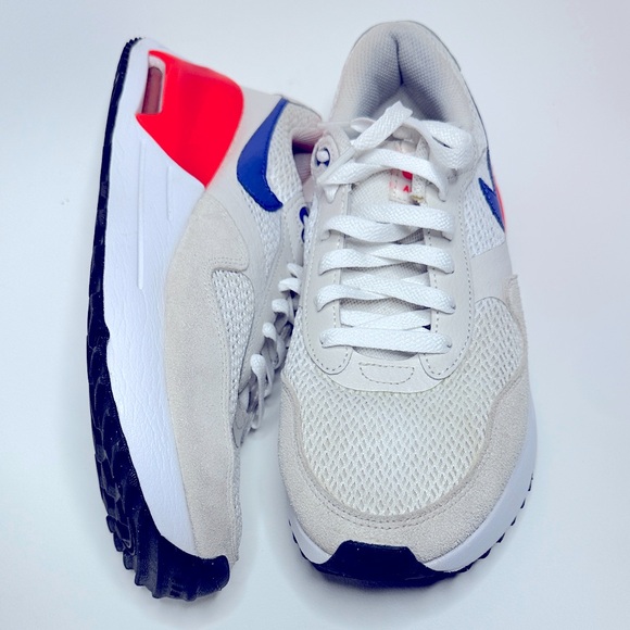 Good condition-Nike Air Max SYSTM - Picture 1 of 3